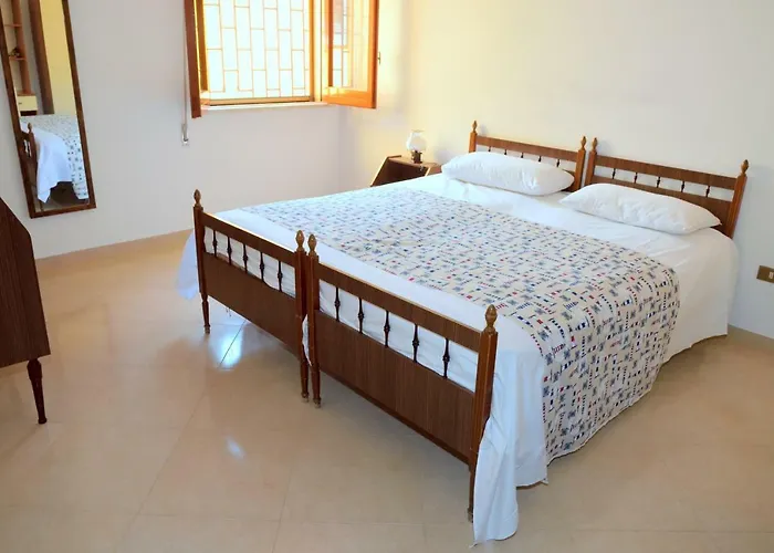 Maria Al Mare Semesterbostad *